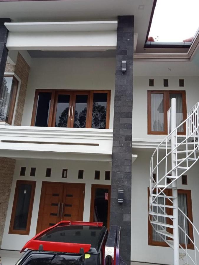 Savana Guesthouse Bromo Ngoại thất bức ảnh